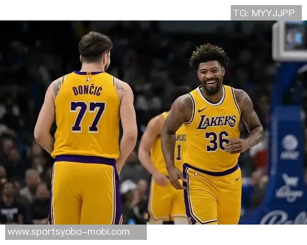 湖人季前赛首战对阵太阳詹姆斯斯玛特克莱伯阿杜因伤缺席引发关注 湖人季前赛首战对阵太阳詹姆斯斯玛特克莱伯阿杜因伤缺席引发关注